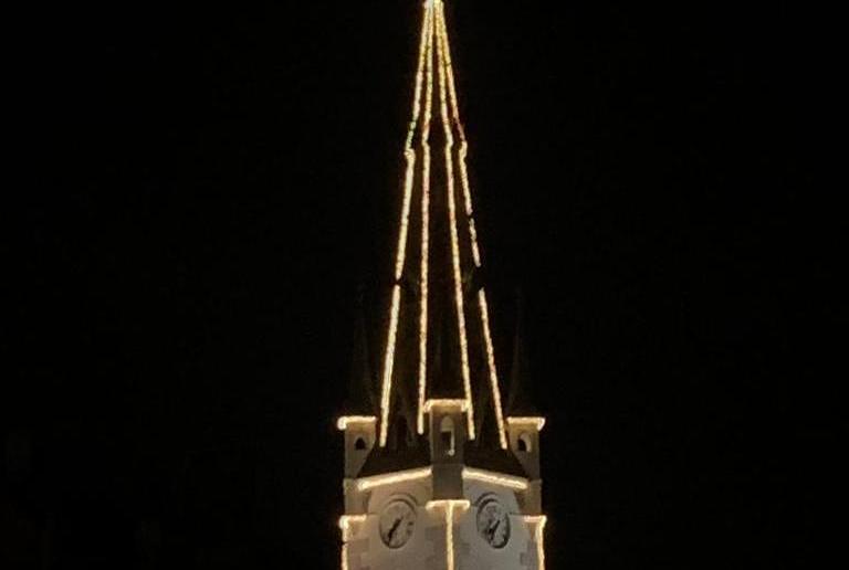 Kirchturmbeleuchtung Georgskirche , Horn, NÖ / J. Kabas