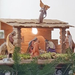 Krippe im Altarraum