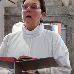 Susanne Linhardt und das 'Halleluja' sind unzertrennlich.
